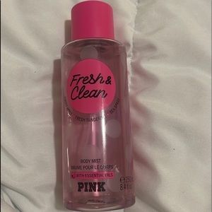 Pink fresh and clean prefume Mist